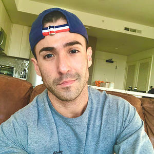 Meet your Posher, Jonathan